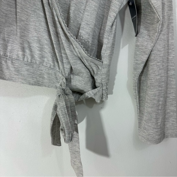 NWT Lucky Brand Heather Gray Sandwash Surplice Top - Picture 4 of 10